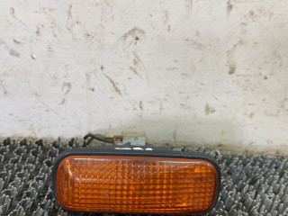 повторитель поворота на крыле Rover 600 Series 1 поколение 1999, 2.0 л., бензин, МКПП, зеленый, передний привод