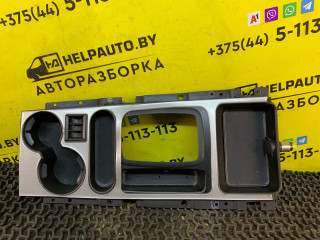 консоль салона Kia Sorento 1 поколение 2005, 2.5 л., D4CB, дизель, АКПП, черный, внедорожник 5 дв., полный подключаемый привод