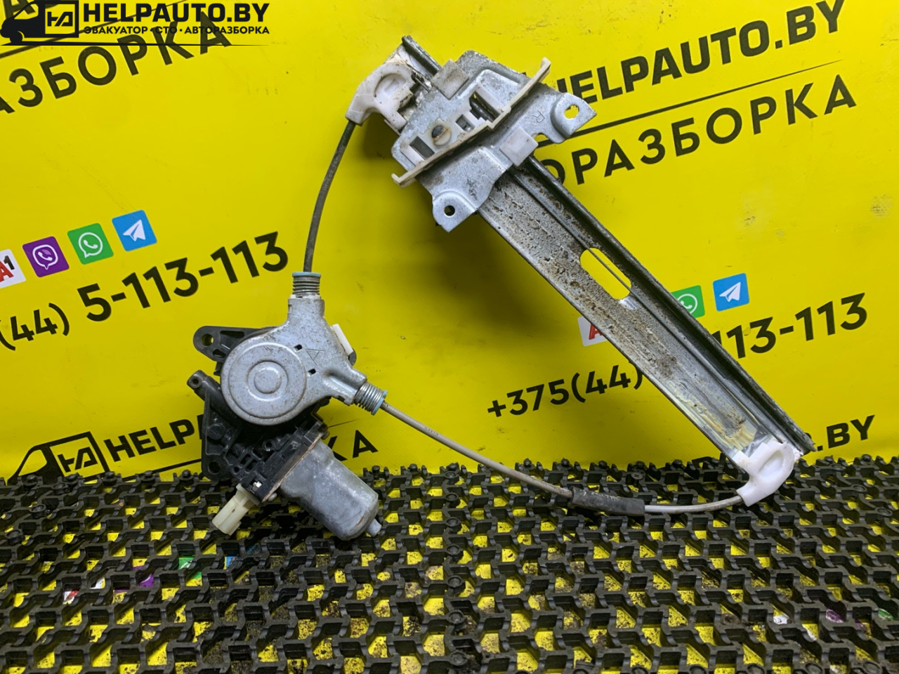 стеклоподъемник электрический задний правый Ford Escape 2 поколение R3 2009, 2.3 л., бензин, АКПП, синий, внедорожник 5 дв., передний привод - фото №1