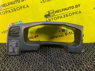 рамка панели приборов Nissan Primera P11 (1996 - 2000), 1.6 л., бензин, МКПП, хетчбэк 5 дв., GA16