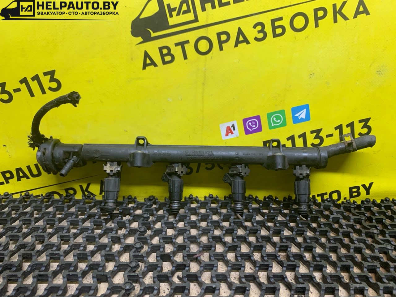 топливная рампа SEAT Ibiza 2 поколение 1998, 1.6 л., ALM, бензин, 5МКПП, синий, хетчбэк 5 дв., передний привод - фото №1