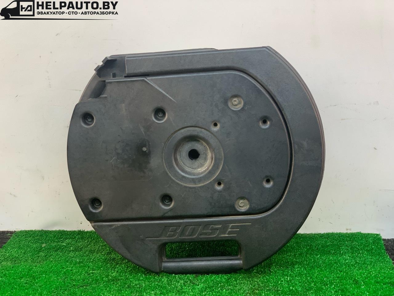 сабвуфер Nissan Murano Z50 2005, 3.5 л., бензин, АКПП, черный, внедорожник 5 дв., полный привод - фото №1