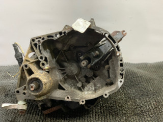 КПП механическая (МКПП) Renault Clio 2 поколение 2000, 1.4 л., бензин, МКПП, серебро, хетчбэк 3 дв., передний привод