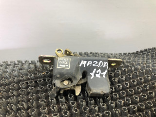 замок багажника Mazda 121 2 поколение 1995, 1.3 л., бензин, МКПП, синий, седан