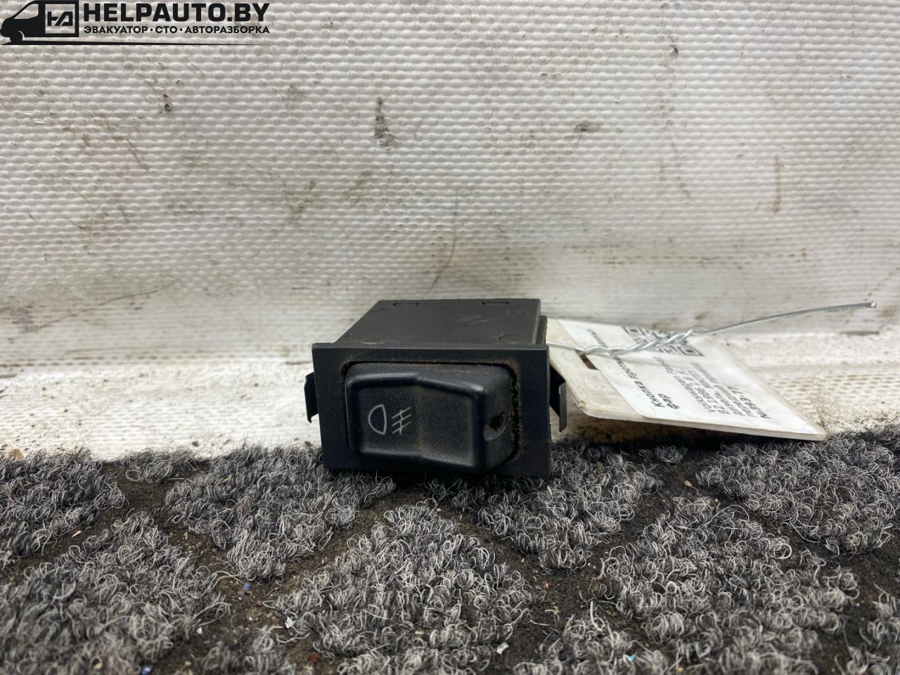кнопка противотуманных фар Volkswagen Passat B2 1986, 1.6 л., дизель, МКПП, передний привод, 321941535B - фото №1