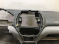 панель передняя салона (торпедо) Toyota RAV4 2 поколение (XA20) 2002, 2.0 л., дизель, МКПП, серебристый, седан - фото №3