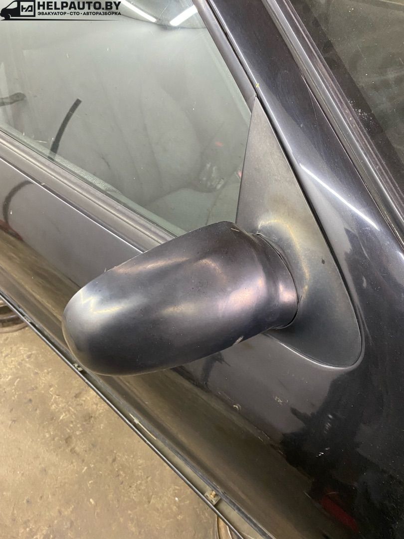 зеркало наружное правое Pontiac Sunfire 1 поколение 1999, 2.2 л., бензин, АКПП, черный, передний привод - фото №1