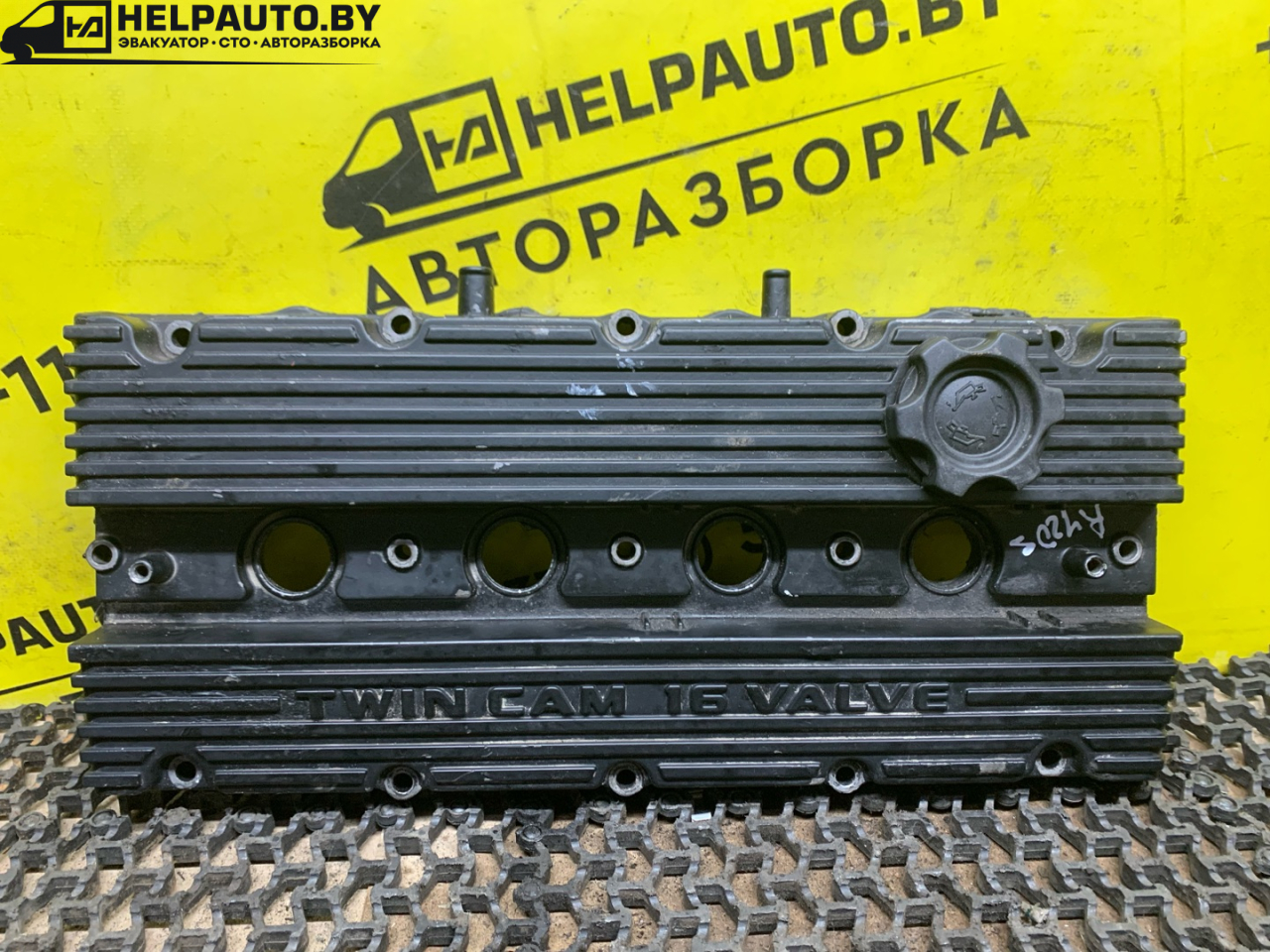 клапанная крышка Rover 400 Series 2 поколение (HH-R) 1999, 1.6 л., бензин, МКПП, зеленый, хетчбэк 5 дв., передний привод - фото №1