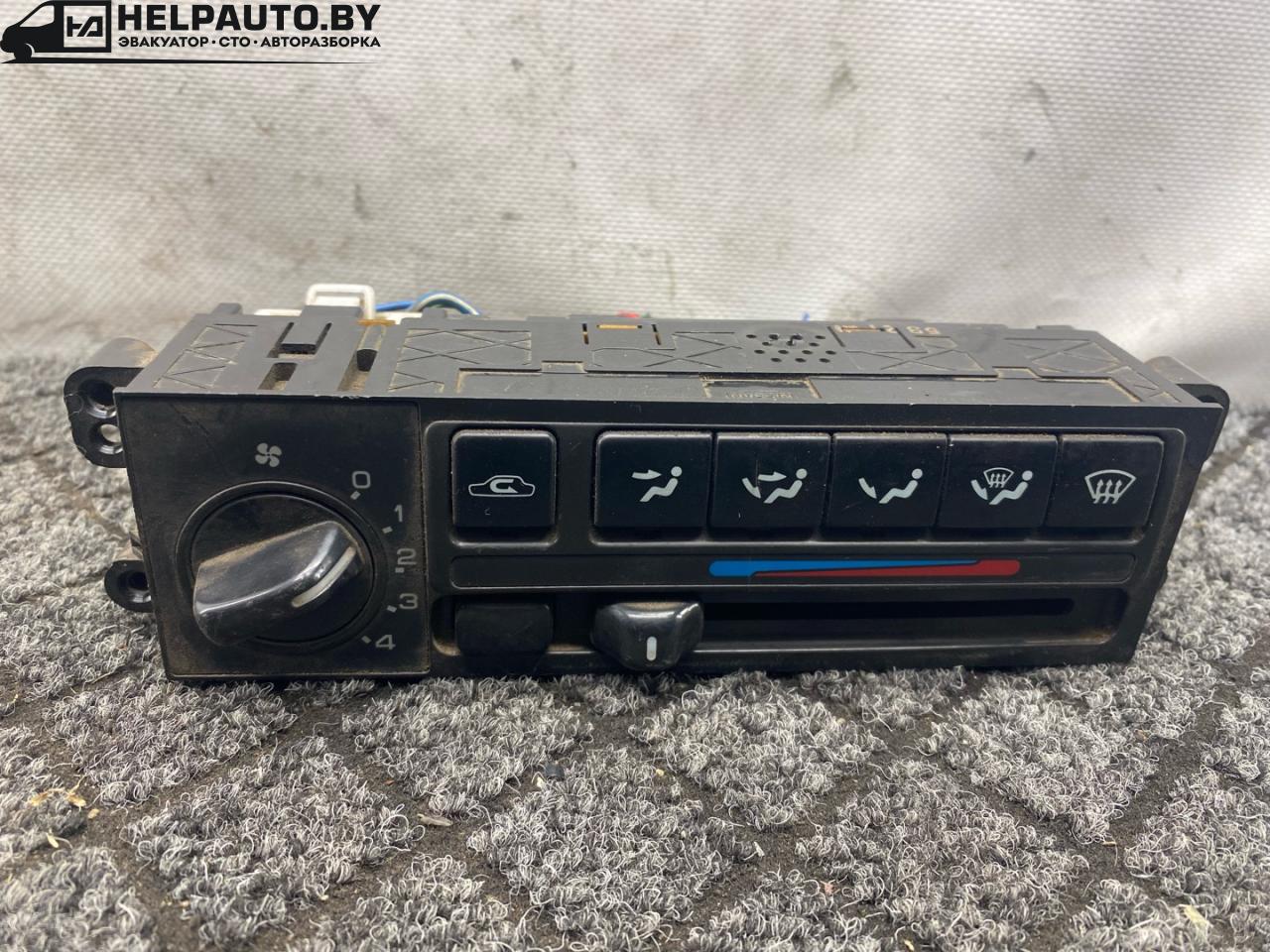 блок управления печки / климат-контроля Nissan Primera P10 1996, 1.6 л., GA16DE, бензин, МКПП, бордовый, универсал - фото №1