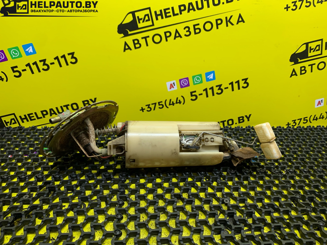 колба в бак Daewoo Nexia 1 поколение 2000, 1.5 л., G15MF, бензин, МКПП, красныц, хетчбэк 5 дв., передний привод - фото №1