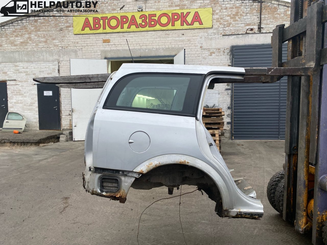 часть кузова (вырезанный элемент) Opel Astra G 1998, 1.4 л., X 14 XE, бензин, МКПП, серебро, универсал, передний привод - фото №1