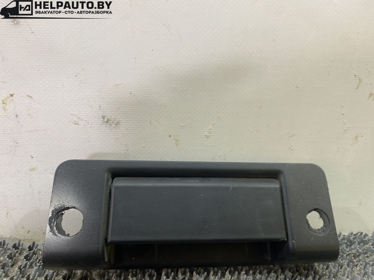 ручка внутренняя задняя правая Ford Transit 6 поколение 2003, 2.4 л., дизель, 5МКПП, серебро, задний привод - фото №1