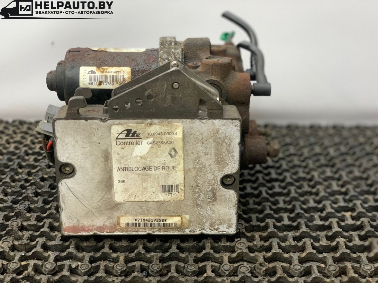 блок ABS Renault Laguna 1 поколение 1995, 1.8 л., i, бензин, МКПП, универсал, передний привод, F3P - фото №1