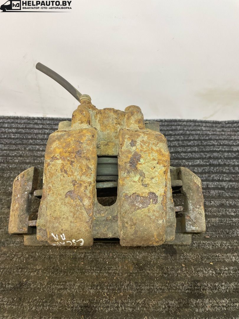 суппорт передний правый Ford Escape 2 поколение R3 2009, 2.3 л., бензин, АКПП, синий, внедорожник 5 дв., передний привод - фото №1