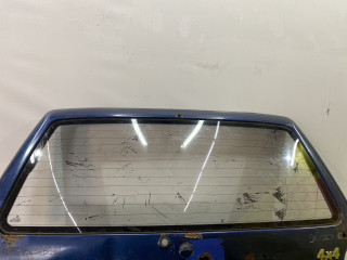 стекло заднее Volkswagen Polo 2 поколение 1990, 1.3 л., бензин, МКПП, синий, хетчбэк 3 дв., передний привод