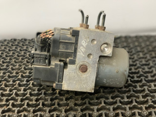 блок ABS Toyota Yaris P1 2001, 1.0 л., 1SZ-FE, бензин, МКПП, серебро, хетчбэк 5 дв., передний привод, 0273004572