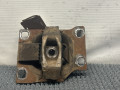 подушка крепления двигателя Ford Focus 1 поколение 2001, 1.8 л., дизель, МКПП, синий, универсал, передний привод - фото №2