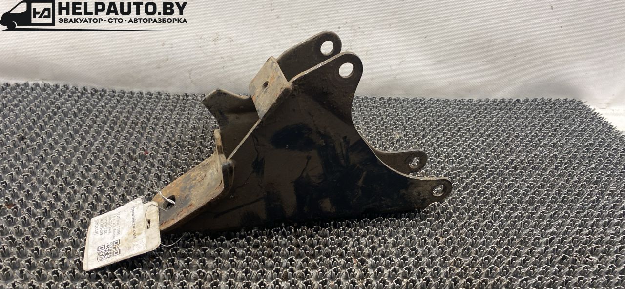 кронштейн двигателя SEAT Ibiza 2 поколение 1998, 1.6 л., ALM, бензин, 5МКПП, синий, хетчбэк 5 дв., передний привод - фото №1