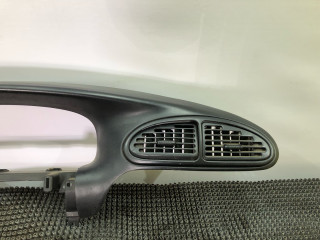 рамка панели приборов Dodge Caravan 3 поколение RG 1999, 2.4 л., EDZ, бензин, АКПП, темно зеленый, передний привод