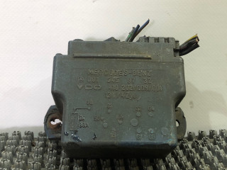 реле накала свечей Mercedes-Benz W123 W123 1983, 2.0 л., дизель, МКПП, седан, 0015459732