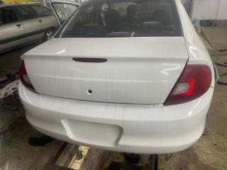 бампер задний Dodge Neon 2 поколение 2000, 2.0 л., ECH, бензин, АКПП, белый