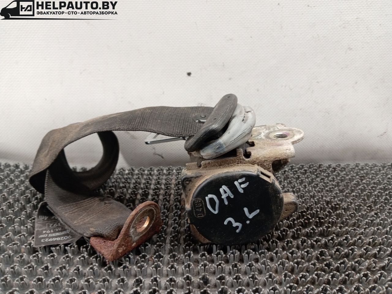 ремень безопасности Opel Astra F 1992, 1.4 л., C 14 NZ, бензин, МКПП, красный, хетчбэк 5 дв., передний привод - фото №1