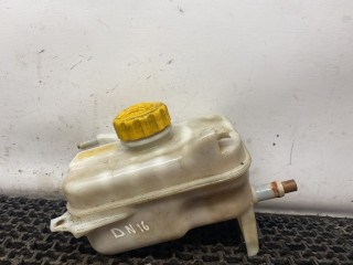 бачок расширительный Daewoo Nubira J100 1998, 1.6 л., бензин, МКПП, зелёный металлик, хетчбэк 5 дв.