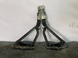 петля крышки багажника Renault Megane 2 поколение [рестайлинг] 2008, 1.4 л., бензин, МКПП, чёрный, седан