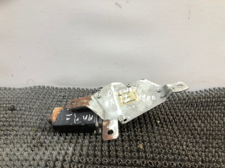 моторчик заднего стеклоочистителя (дворника) Daewoo Matiz M100 2000, 0.8 л., F8CV, бензин, красный, хетчбэк 5 дв.