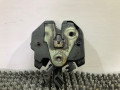 замок капота Volvo S70 1 поколение 2000, 2.5 л., D 5252 T, дизель, МКПП, черный, седан, передний привод - фото №2
