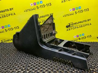 консоль салона Audi 100 С3 1986, 1.8 л., бензин, МКПП, белый, универсал, передний привод