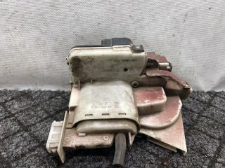 замок двери задней правой Volkswagen Golf 3 поколение 1994, 1.6 л., бензин, МКПП, передний привод