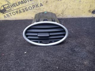 дефлектор обдува салона Ford Focus 2 поколение 2006, 1.6 л., HWDA, бензин, МКПП, красный, хетчбэк 5 дв., передний привод