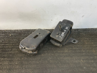 подушка крепления двигателя Kia Sorento 1 поколение 2004, 2.5 л., CRDi, D4CB, дизель, АКПП, серебристый, внедорожник 5 дв., полный подключаемый привод