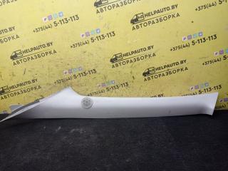 пластик Nissan Almera Tino V10 2001, 2.2 л., YD22DDT, дизель, МКПП, берюзовый, минивэн, передний привод