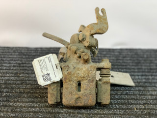 суппорт задний правый Hyundai Coupe RD [рестайлинг] 1999, 2.0 л., G4GF, бензин, 5МКПП, желтый, купе