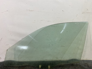 стекло двери передней левой Mazda 626 GF 1997, 2.0 л., дизель, МКПП, зелёный, седан, передний привод