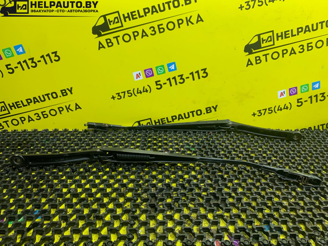 щеткодержатель (поводок стеклоочистителя, дворник) Ford Escape 2 поколение R3 2009, 2.3 л., бензин, АКПП, синий, внедорожник 5 дв., передний привод - фото №1