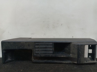 консоль салона Audi 80 B3 89/B3 1991, 1.8 л., бензин, МКПП, серебристый, седан, передний привод, 893864119, 893863244