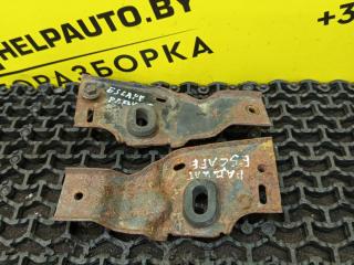 кронштейн радиатора Ford Escape 2 поколение R3 2009, 2.3 л., бензин, АКПП, синий, внедорожник 5 дв., передний привод