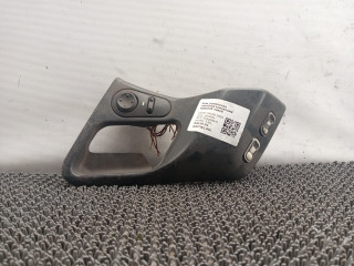 блок управления стеклоподъемниками Citroen Xantia 1 поколение 1994, 1.9 л., дизель, МКПП, бордовый, хетчбэк 5 дв., передний привод