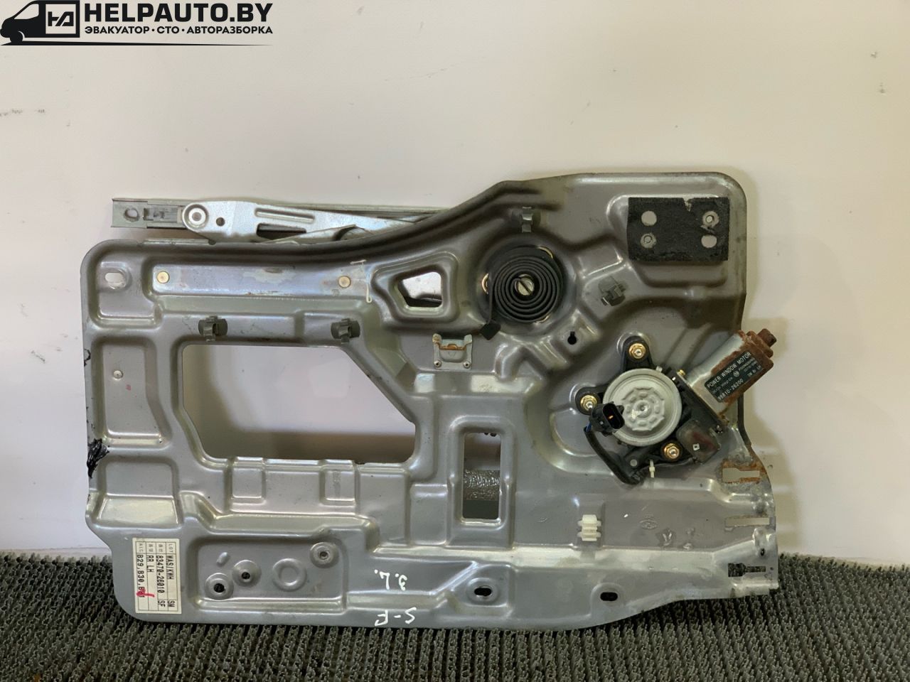 стеклоподъемник электрический задний левый Hyundai Santa Fe 1 поколение (SM) 2003, 2.4 л., бензин, МКПП, внедорожник 5 дв. - фото №1