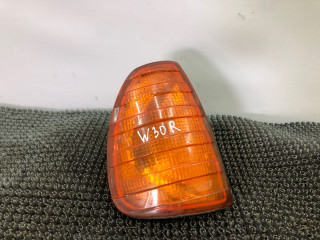 поворотник правый Mercedes-Benz W123 W123 1983, 3.0 л., дизель, МКПП, седан