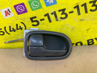 ручка внутренняя передняя левая Mazda 626 GF [рестайлинг] GF 1999, 2.0 л., дизель, МКПП, черный, седан, передний привод