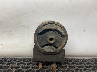 подушка крепления двигателя Mazda 626 GF [рестайлинг] GF 1999, 1.6 л., i, бензин, МКПП, бежевый, седан, передний привод