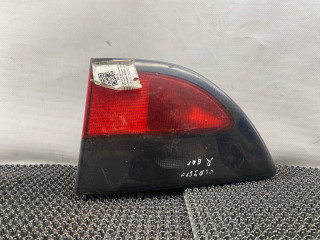 фонарь крышки багажника правый Renault Megane 1 поколение 1996, 1.6 л., i, бензин, МКПП, седан, передний привод, K4M