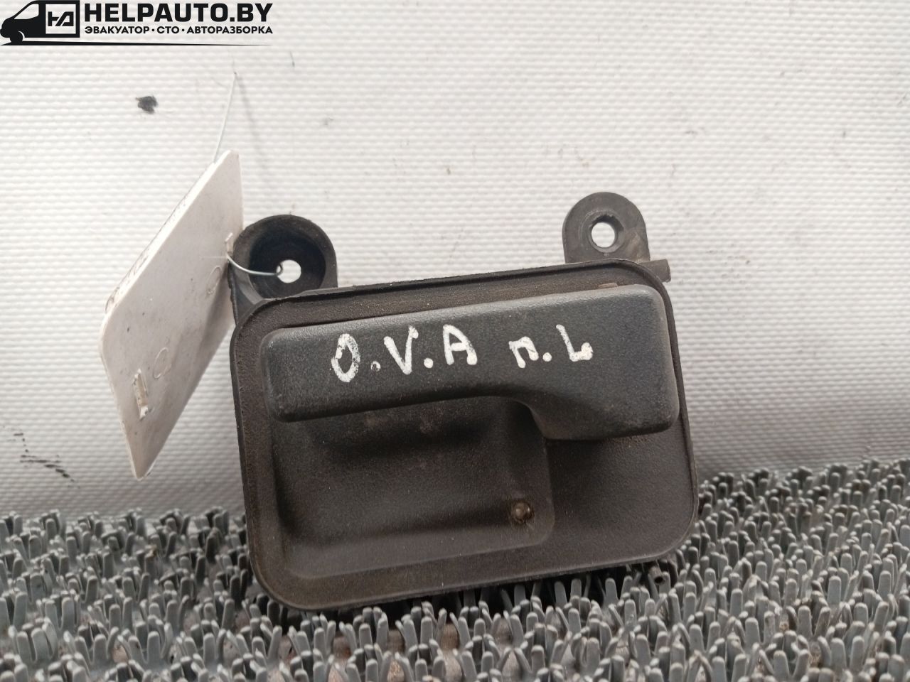 ручка внутренняя передняя левая Opel Vectra A 1994, 1.7 л., дизель, МКПП, хетчбэк 5 дв. - фото №1