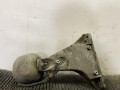подушка крепления двигателя Audi A4 B5 1999, 1.8 л., бензин, АКПП, черный, универсал, передний привод - фото №4