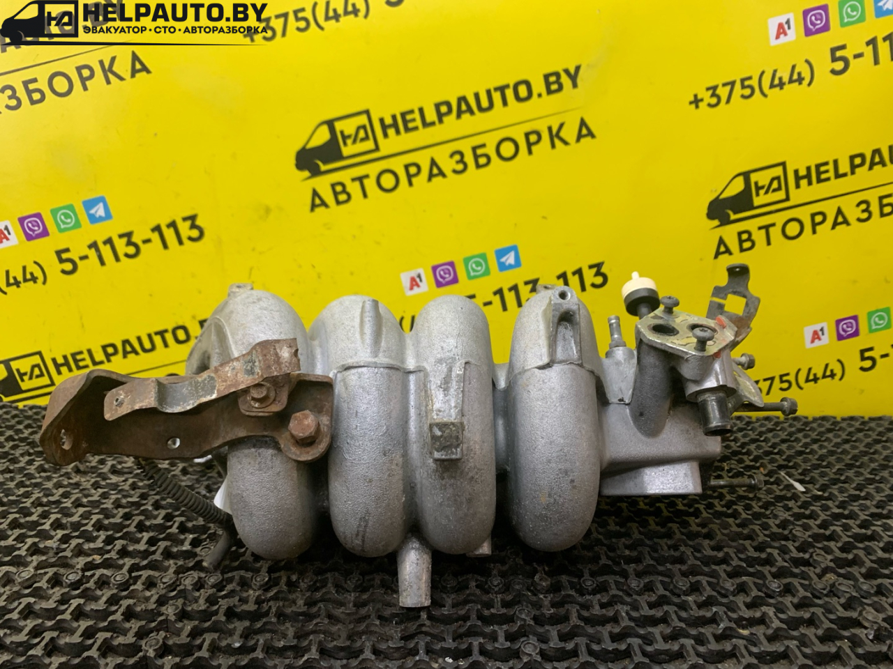 коллектор впускной Volvo V40 1 поколение 1999, 2.0 л., B 4204 S, бензин, АКПП, универсал - фото №1