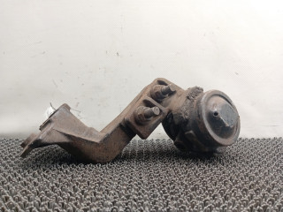 подушка крепления двигателя Mazda 626 3 поколение 1990, 1.8 л., бензин, МКПП, серый, седан, передний привод